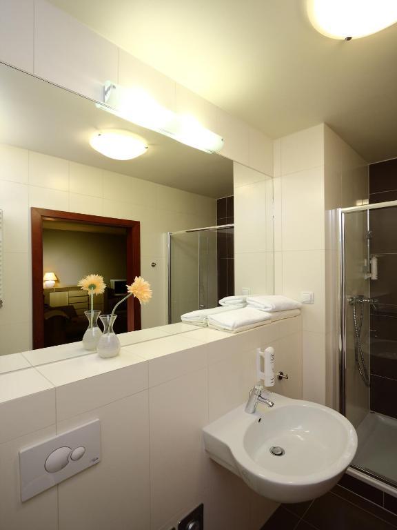Apartamenty Zlota Nic Opole Room photo